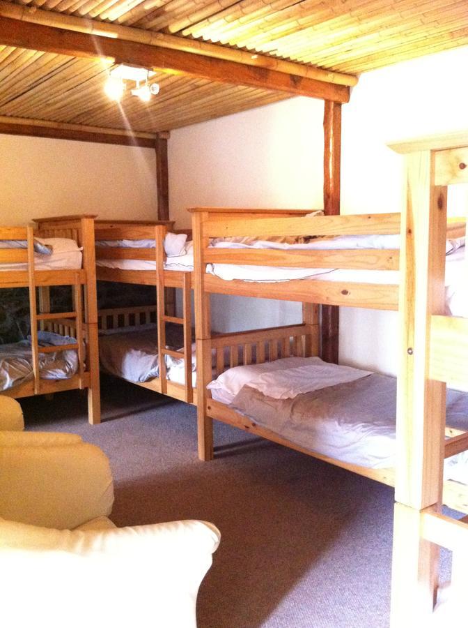 Pantyrathro International Hostel كرمرثن المظهر الخارجي الصورة