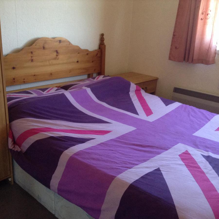 Pantyrathro International Hostel كرمرثن المظهر الخارجي الصورة